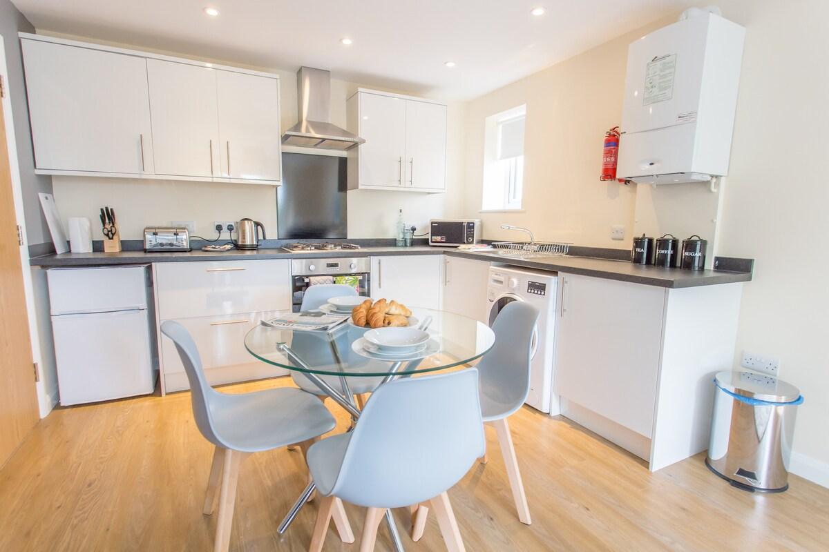 2BR | Oxford | Nr Business Parks | Hospitals | OX36